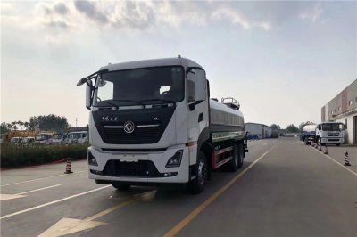 東風(fēng)天龍后八輪20噸噴霧車，國(guó)六綠化噴灑車